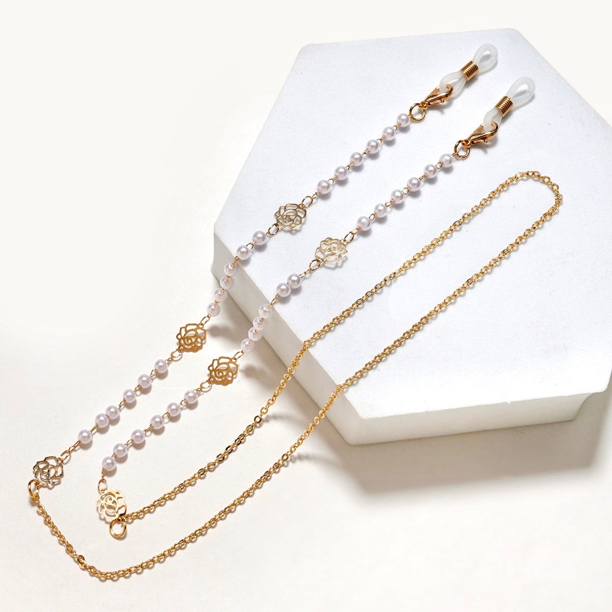PEARL ROSE EYEGLASSES CHAIN