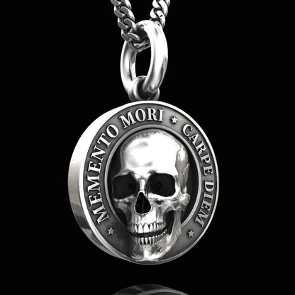 🍀Memento Mori Skull Pendant