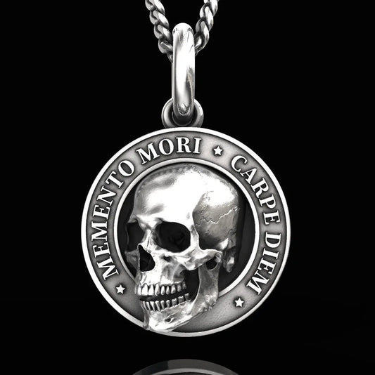 🍀Memento Mori Skull Pendant