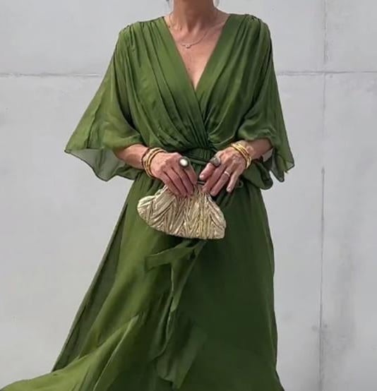 Stylish and elegant V-neck maxi dress