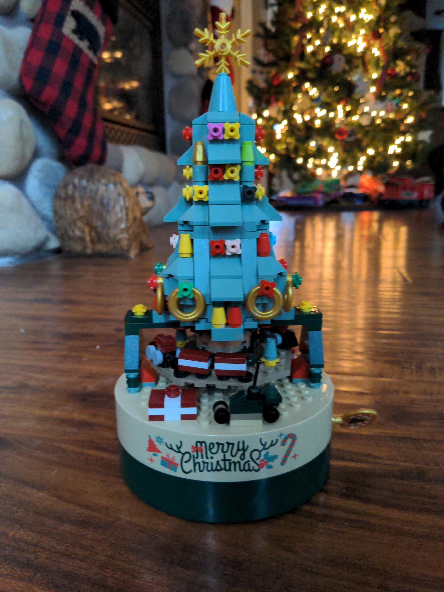 Christmas tree music box built with 361 building blocks