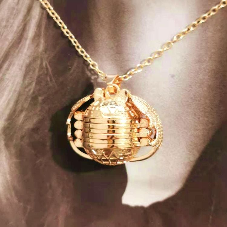 🎄🎁Perfect Christmas Gift to Family/Friends/Lover -- BUY 1 GET 1 FREE TODAY-EXPANDING PHOTO LOCKET