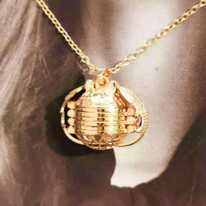 🎄🎁Perfect Christmas Gift to Family/Friends/Lover -- BUY 1 GET 1 FREE TODAY-EXPANDING PHOTO LOCKET
